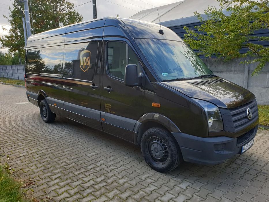 Volkswagen CRAFTER  Kurierski / Półki / Przejście