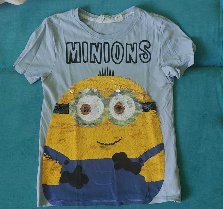 T-shirt/ bluzka z cekinami Minionek