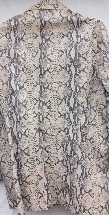 Пиджак  кожа питона,натуральная.