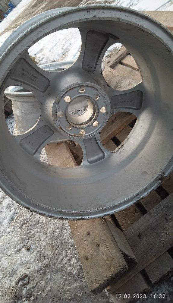 Два диски R16 Kosei 4×98 4×108
