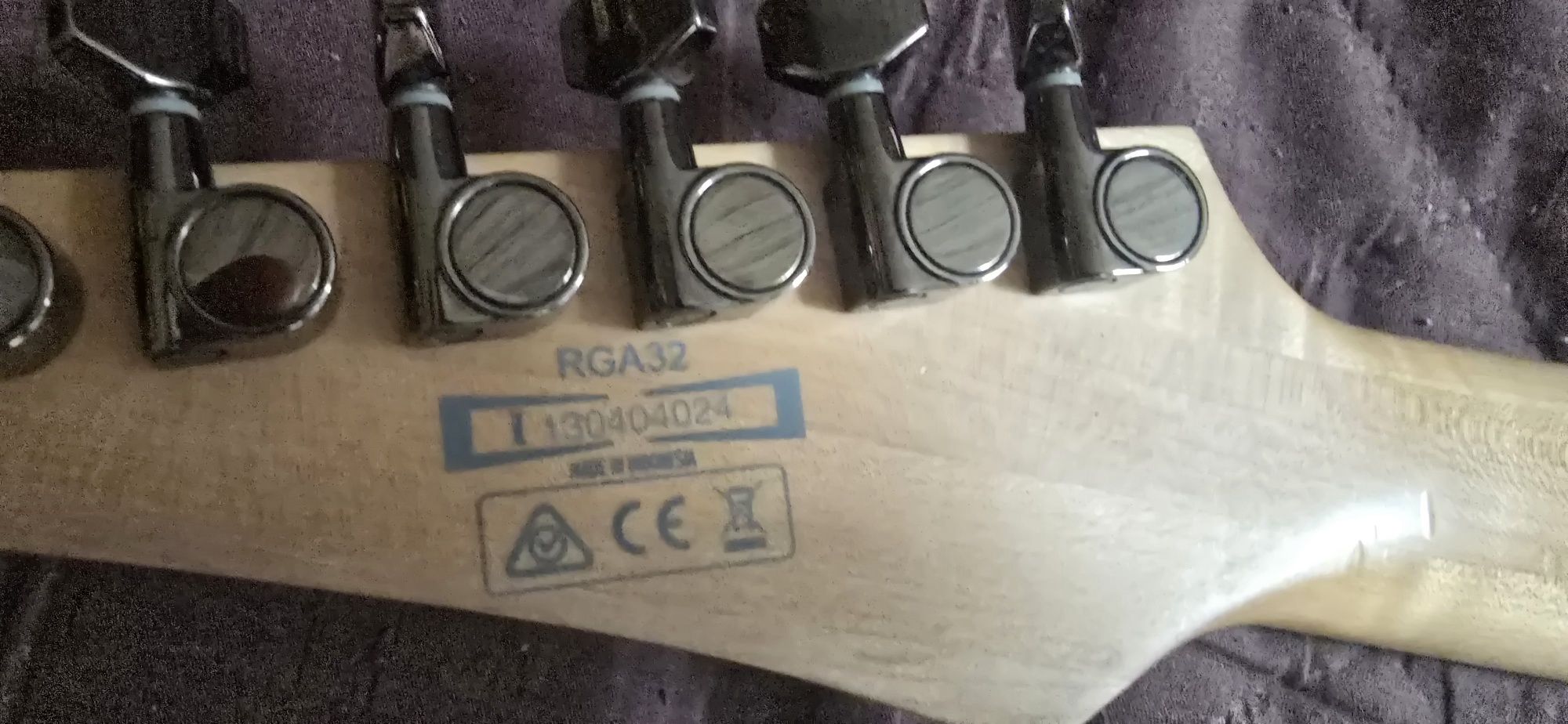 Super cena.  Ibanez  rga32