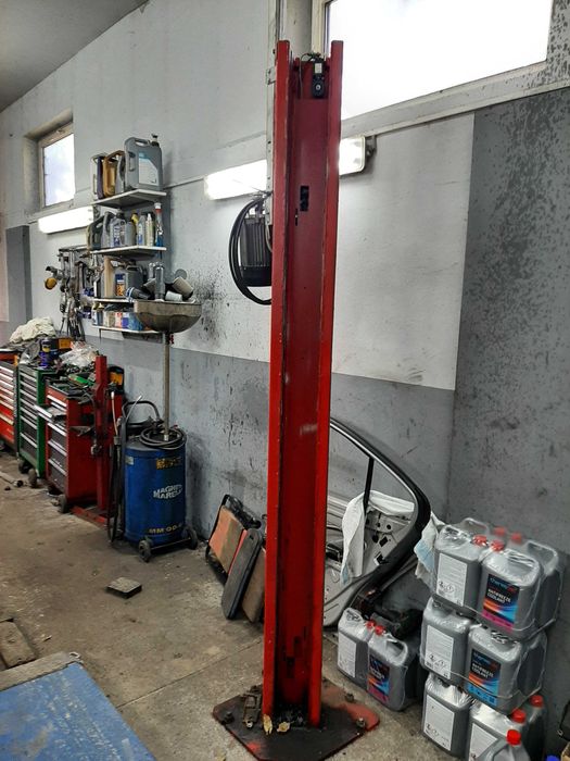 Podnośnik kolumnowy śrubowy Werther 300S