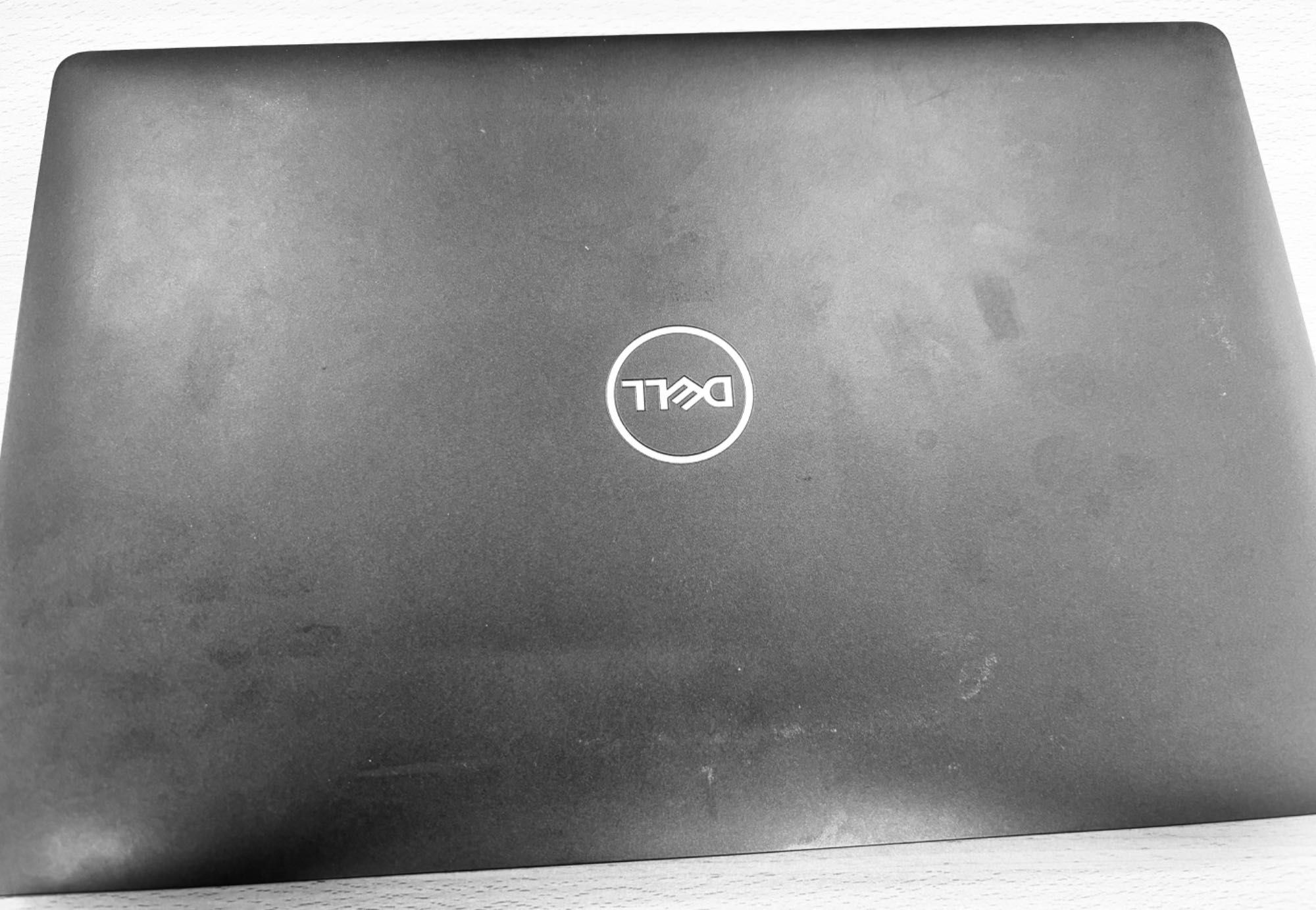 Portátil Dell Latitude 5500