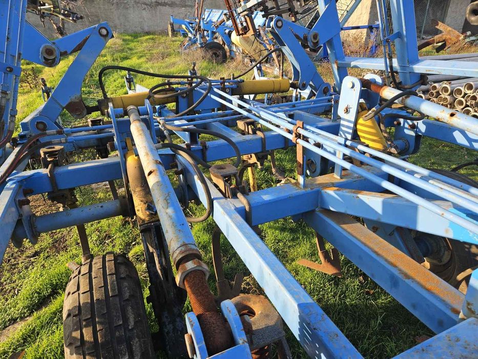 Культиватор КГШ-7.9, чотирьохрядний, зубова гребінка, коток, 2012 р.в.