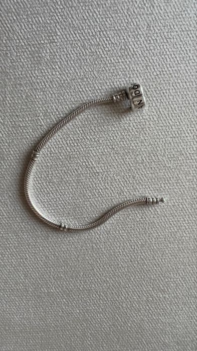 Pandora pulseira