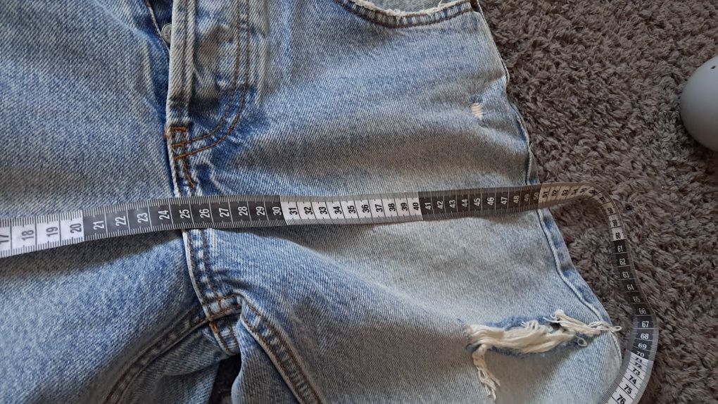 Чоловічі джинси pull and bear