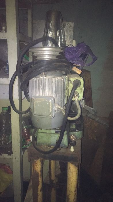 Сверлильний станок мс 112