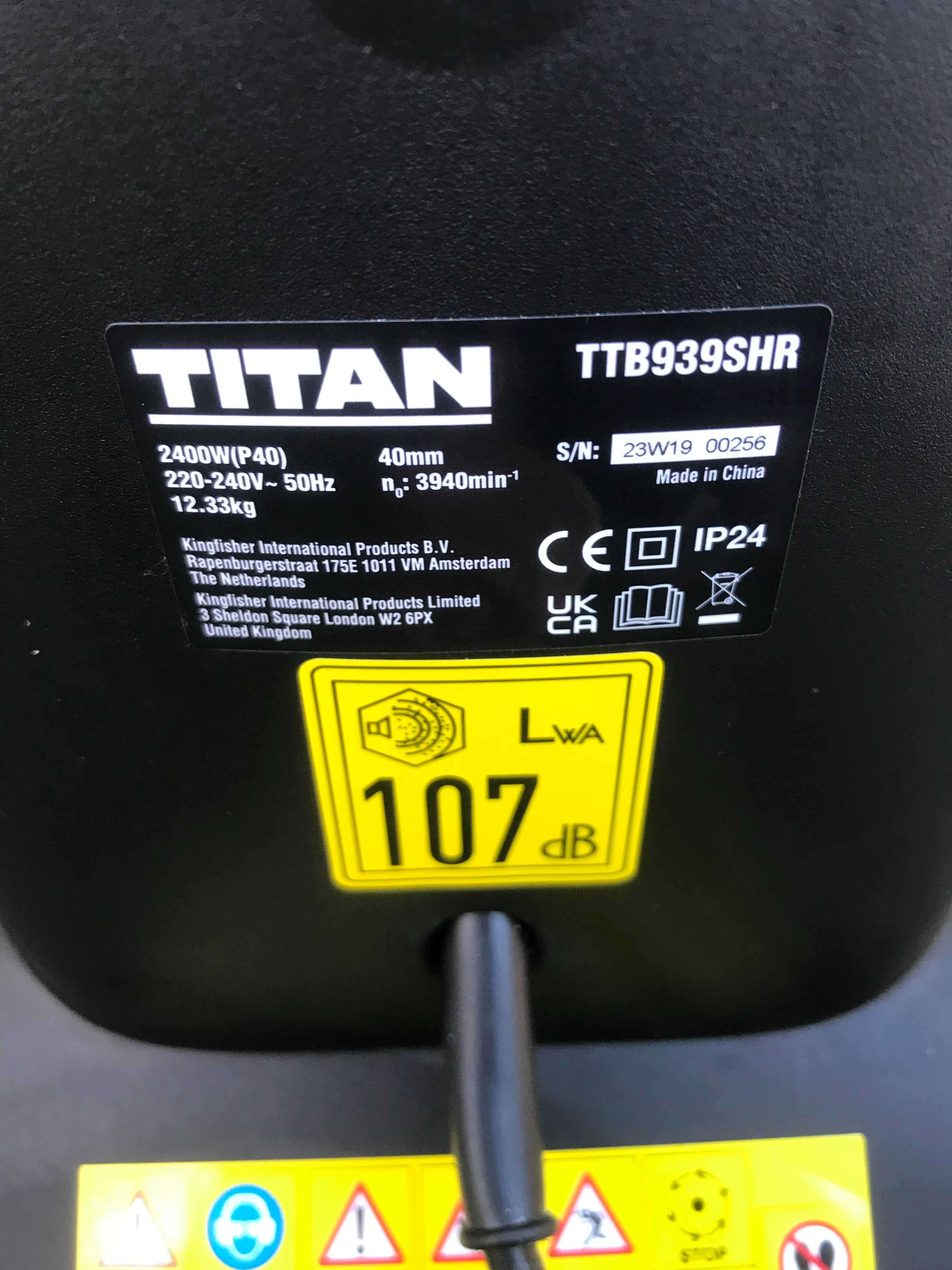 Подрібнювач гілок Titan TTB939SHR 2400 Вт з Англії