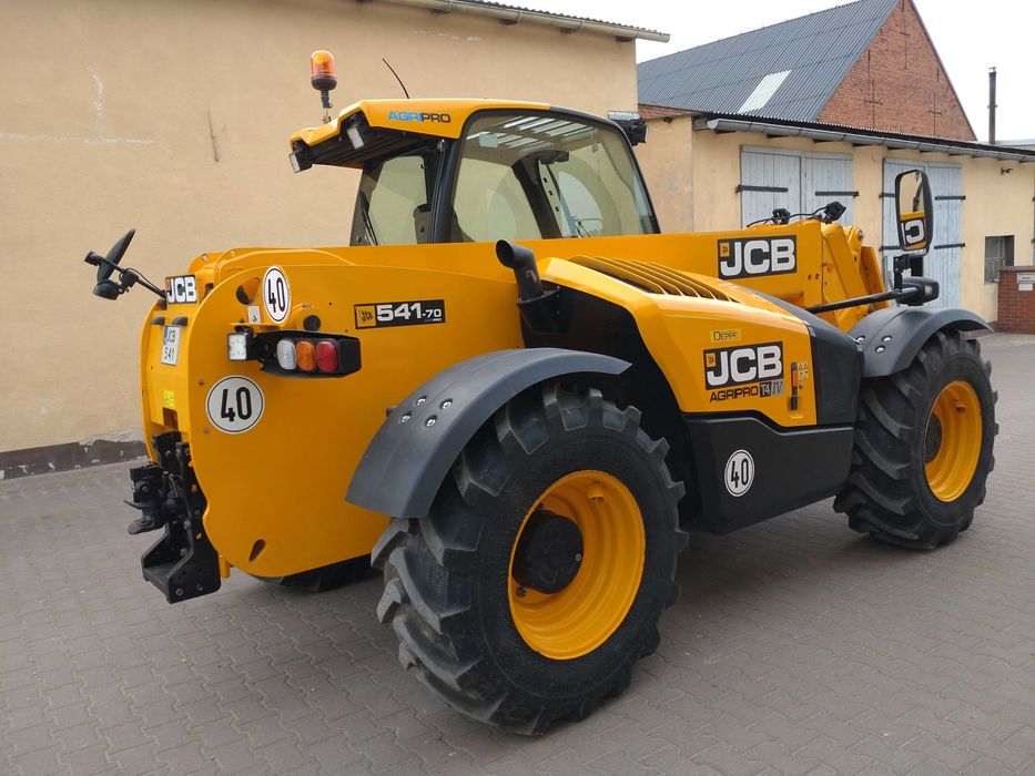 Ladowarka teleskopowa JCB 541-70 Agri pro