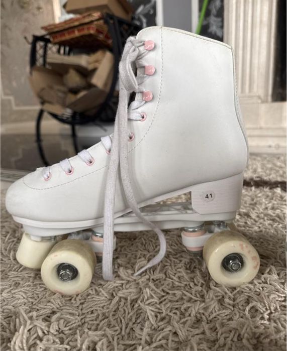 Роликові ковзани