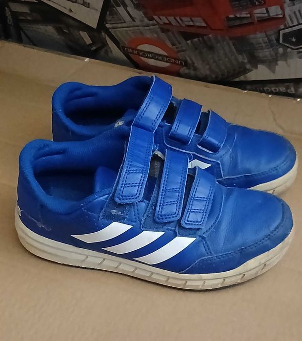 niebiesko - białe piękne buty na rzepy na boku adidas roz 33