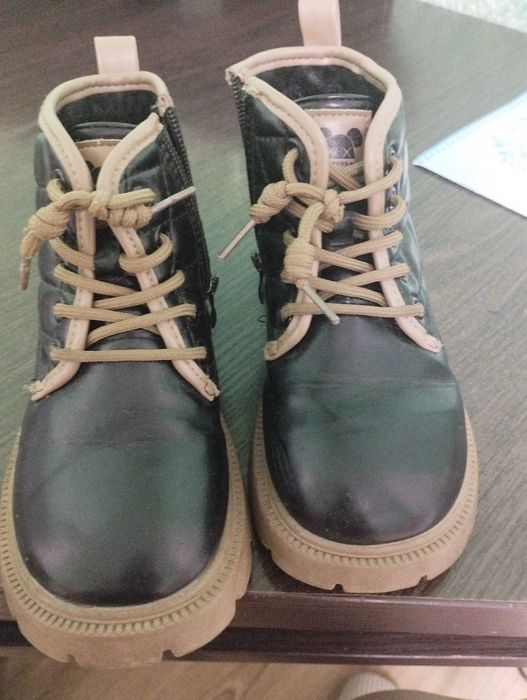 Демісезонні ботінки для дівчинки