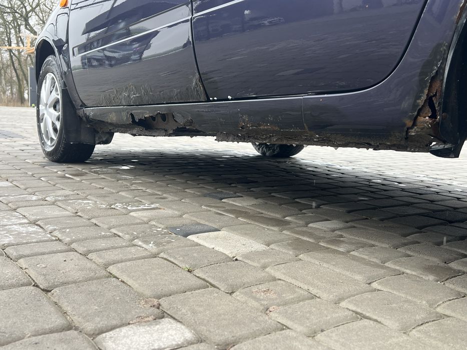 Продам ВАЗ Калина.