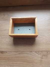Szkatułka, pudełko drewniane z czasów PRL