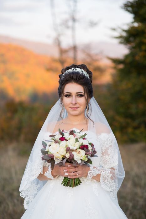 Продам весільну діадему