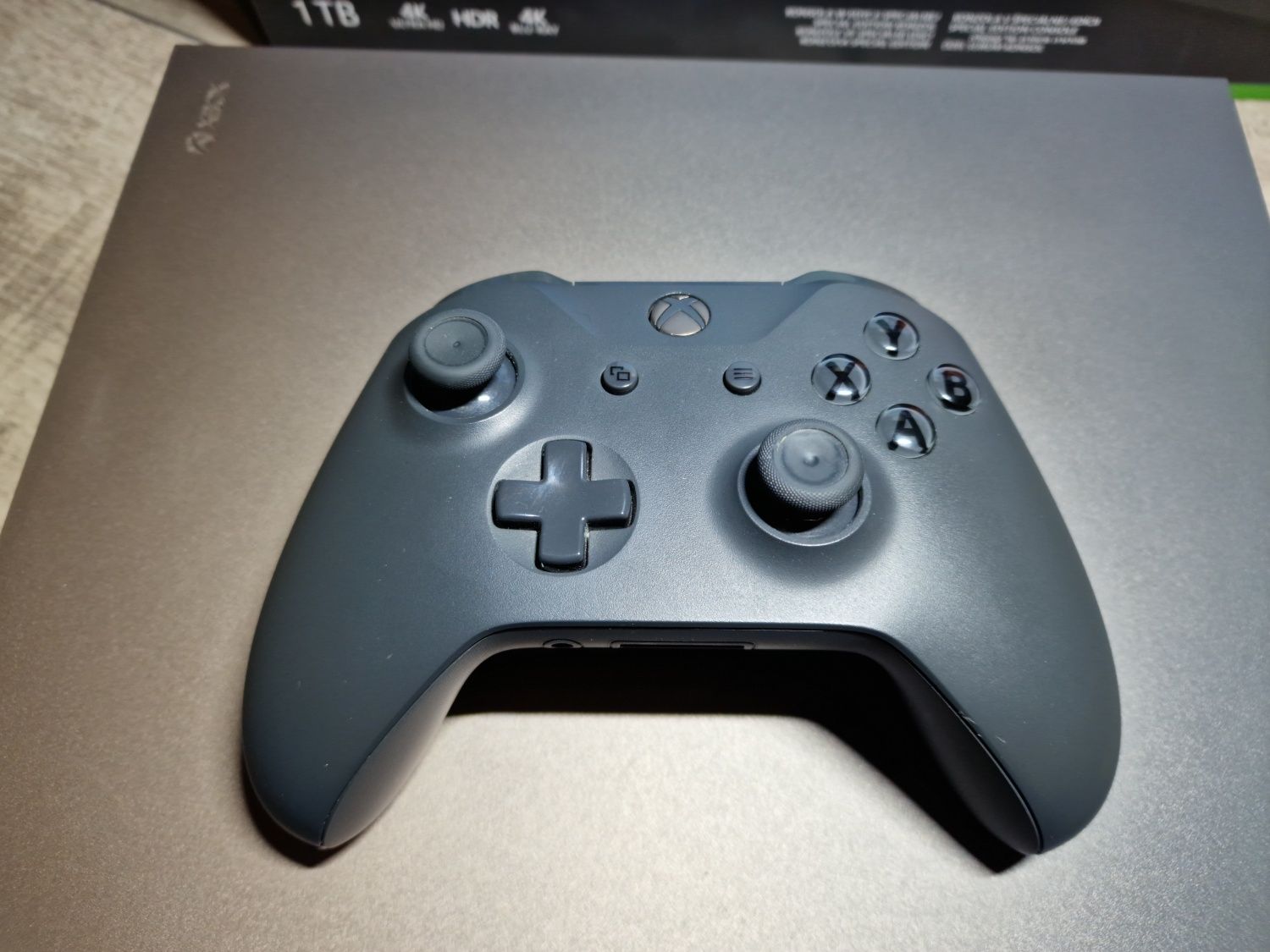 Xbox One X Gold Rush