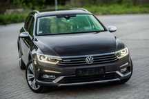 Volkswagen Passat Alltrack 2.0TDI 190 4Motion ACC Matrix Kamery 360 Hak Side Lane Assist