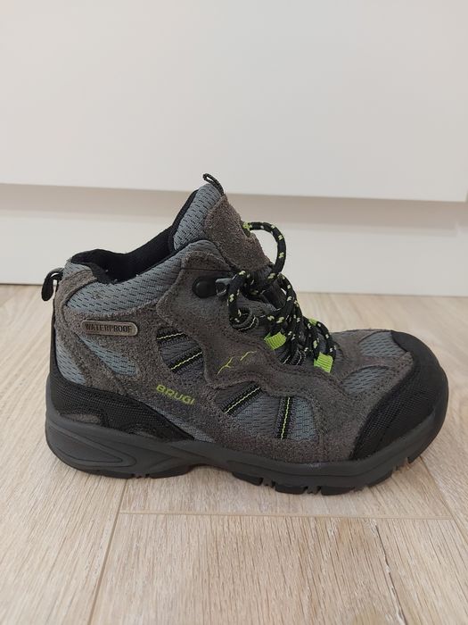 Trepy,  trekkingi Brugi 32