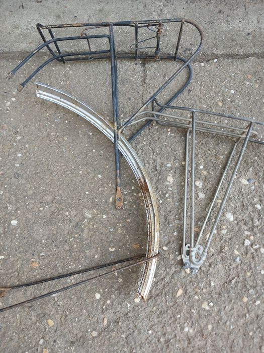 Велосипедный багажник, крыло