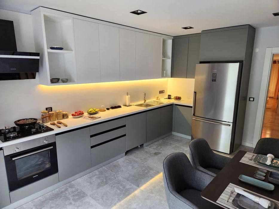 Без% 3 к. квартира в Стамбулі, Мармурове море 1 км.