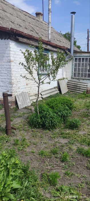 Продаж будинку із земельною ділянкою в с. Верхоли