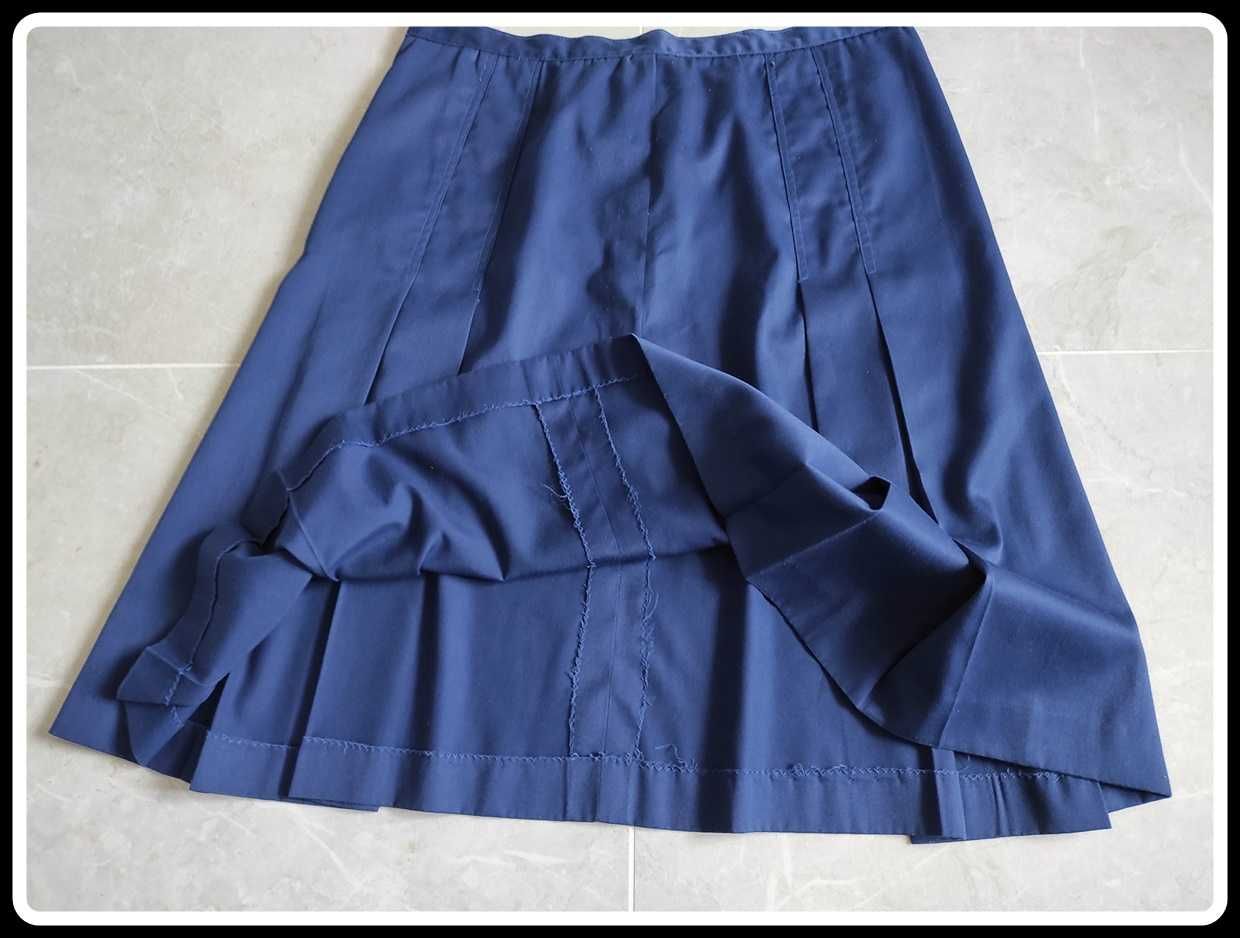 Granatowa spódnica z zakładkami 42 XL