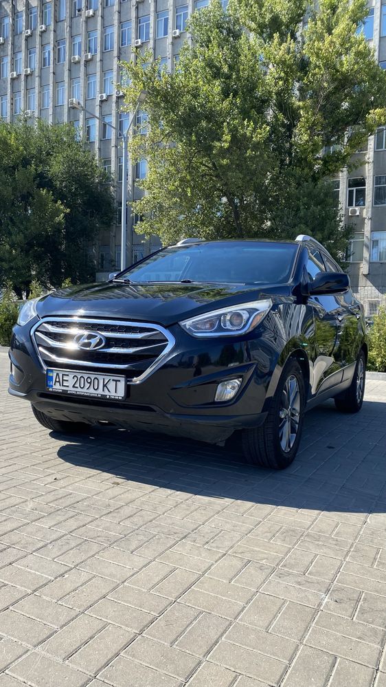 Продам Hyundai Tucson 2015