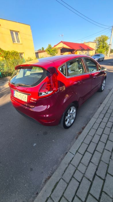 Ford Fiesta mk7 1.4bezyna titanium