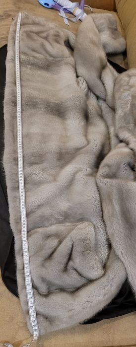 Шуба норковая серо - голубая