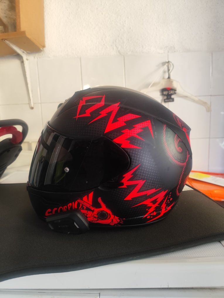 Capacete Exo 390 one way red edition