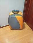 Vendo malas de viagem, mala de porão e malas de cabine