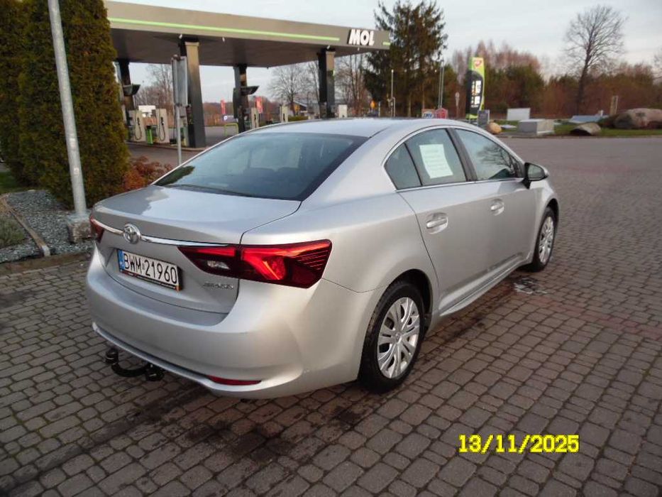 Sprzedam Toyotę Avensis 2018
