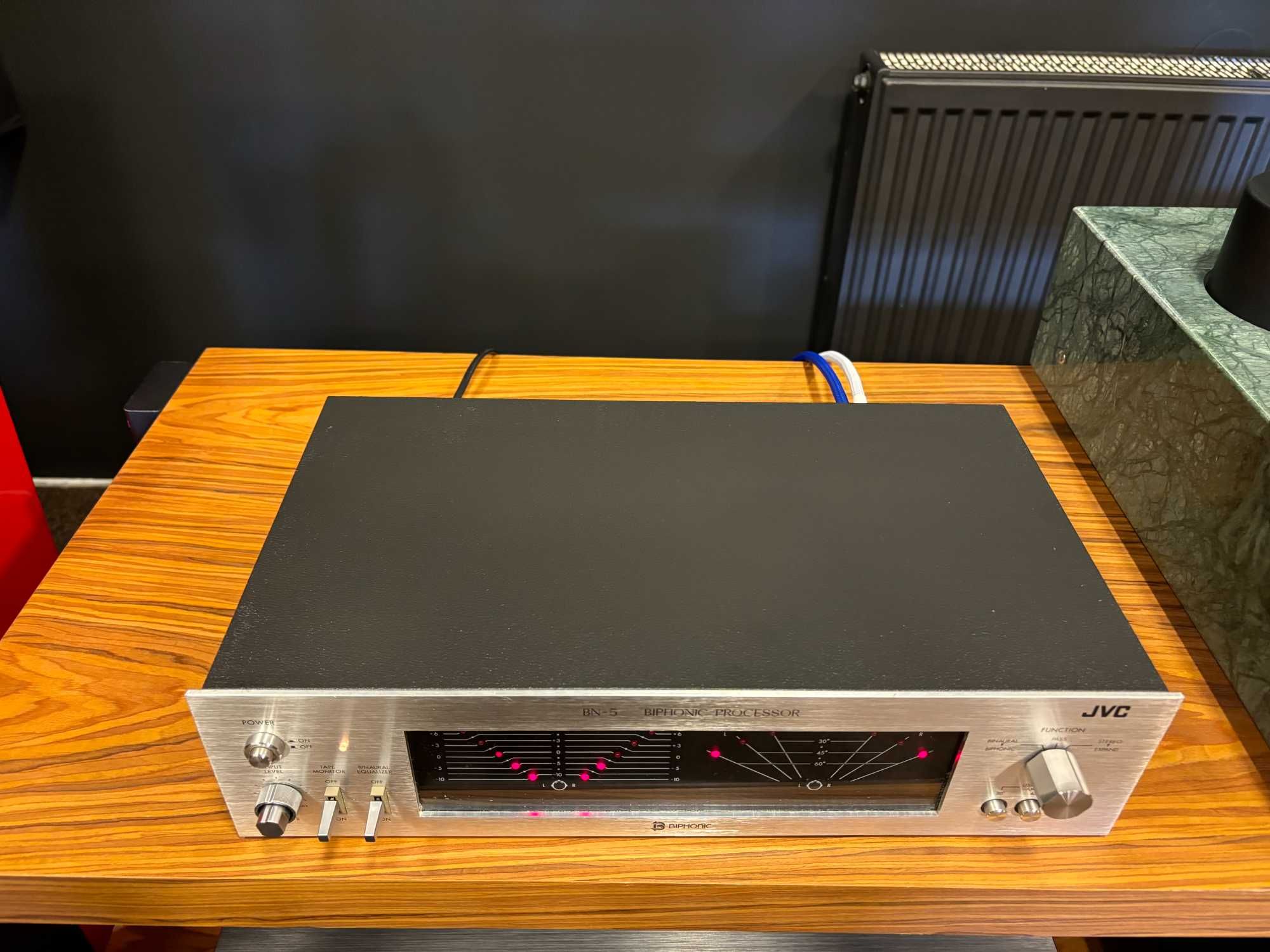 JVC BN-5 - procesor binauralny - (biphonic)