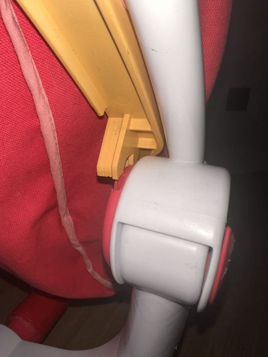 Коляска, манеж, стільчик для годування