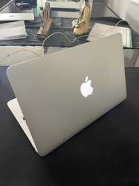 Macbook Air 2015 11” i5