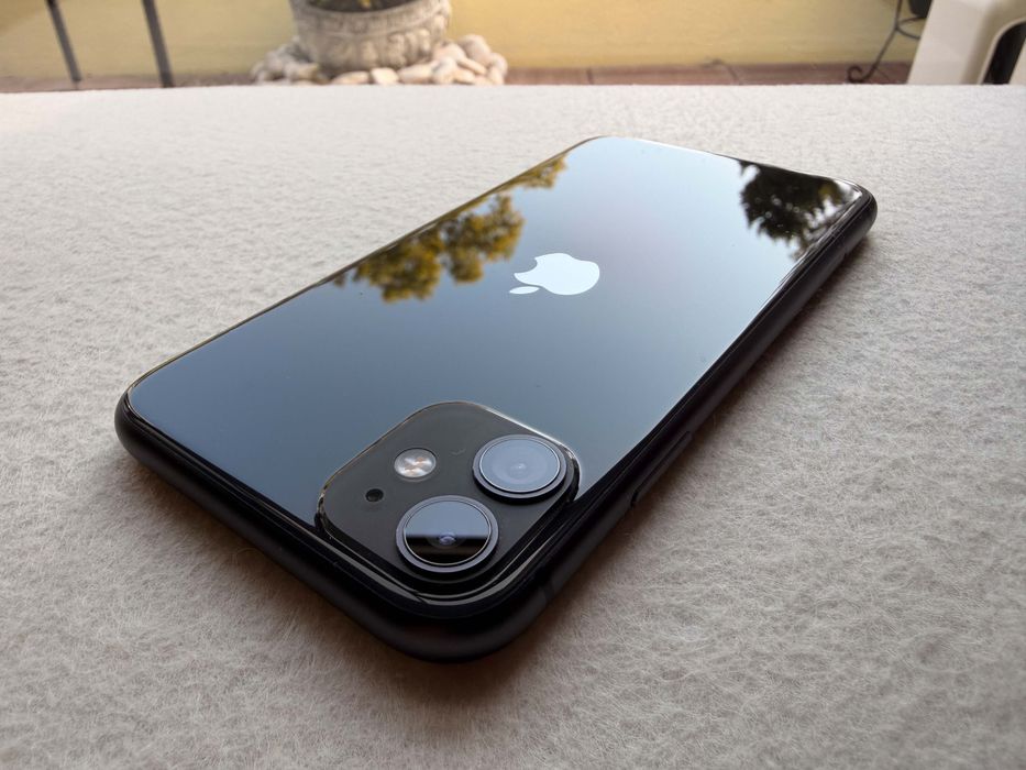 iPhone 11 64GB sem garantia