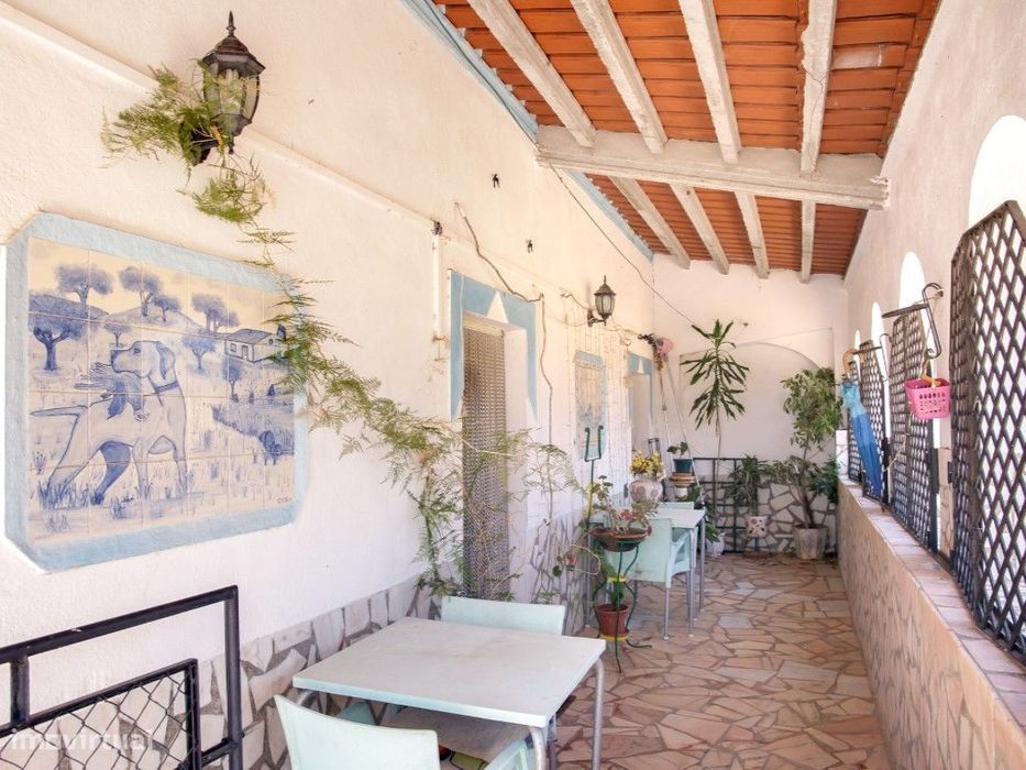 MONTE ALENTEJANO com 452 m2 de construção em TERRENO com 11625m2