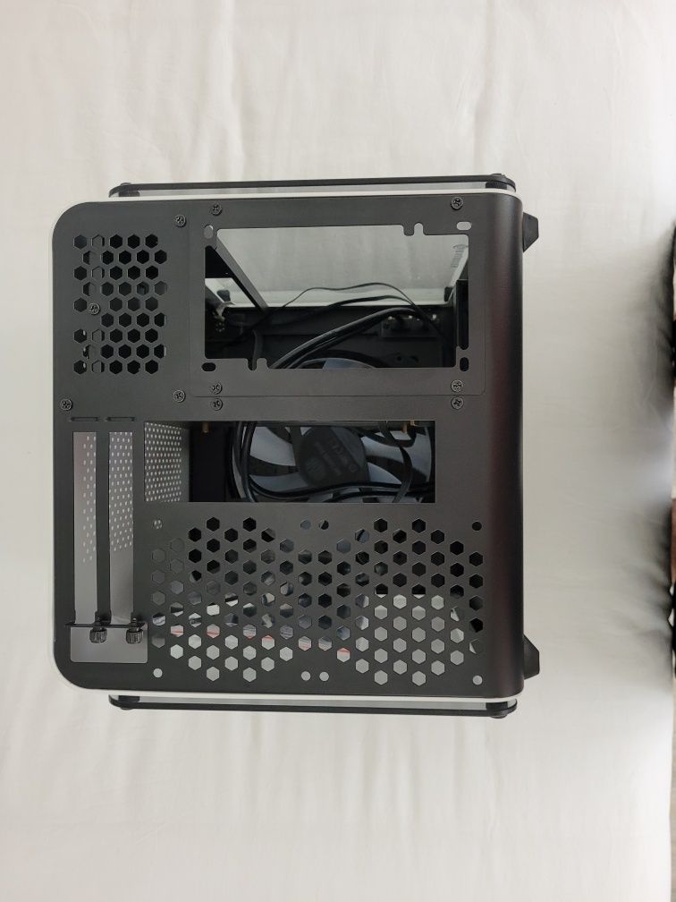 Caixa PC - Raijintek Metis Evo