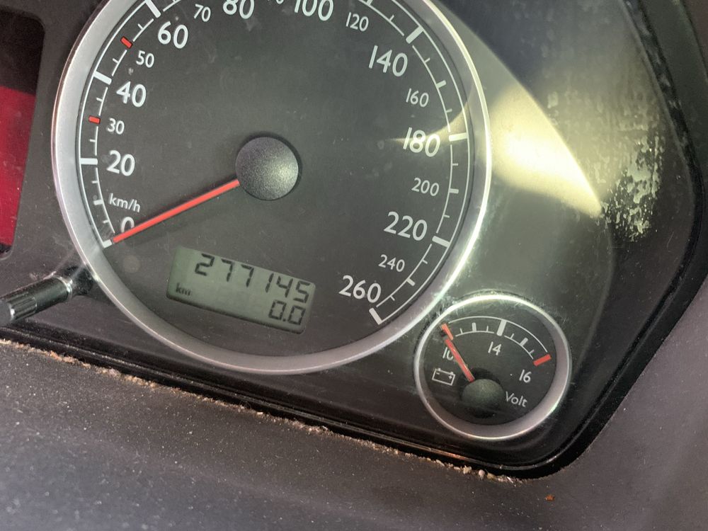 Seat alhambra  tdi uszkodzony silnik