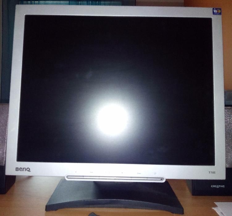 Monitor BENQ T705 - LCD 17`` + Ofertas