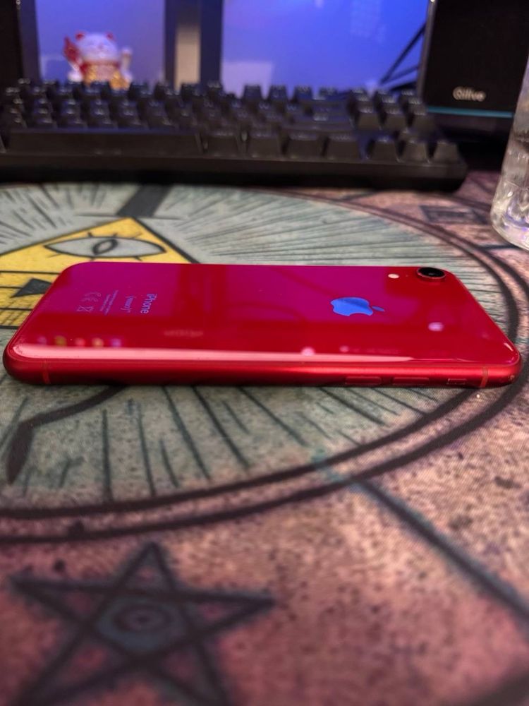 Iphone XR  w dobrym stanie