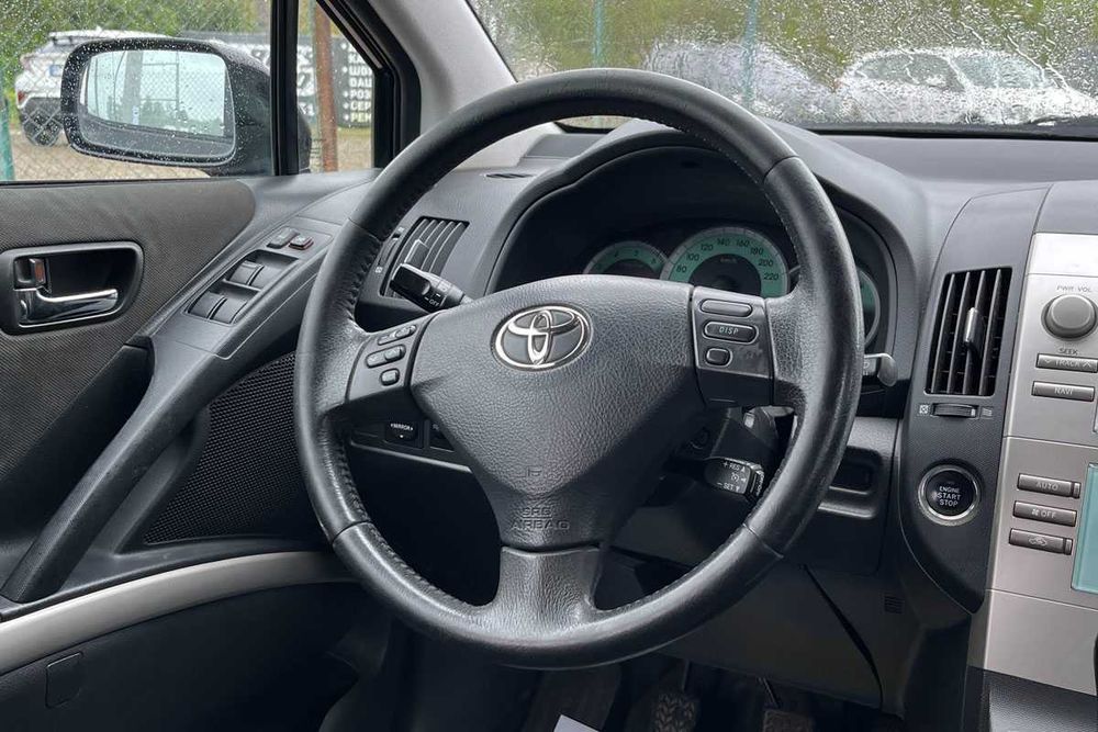 Toyota Corolla Verso 2005