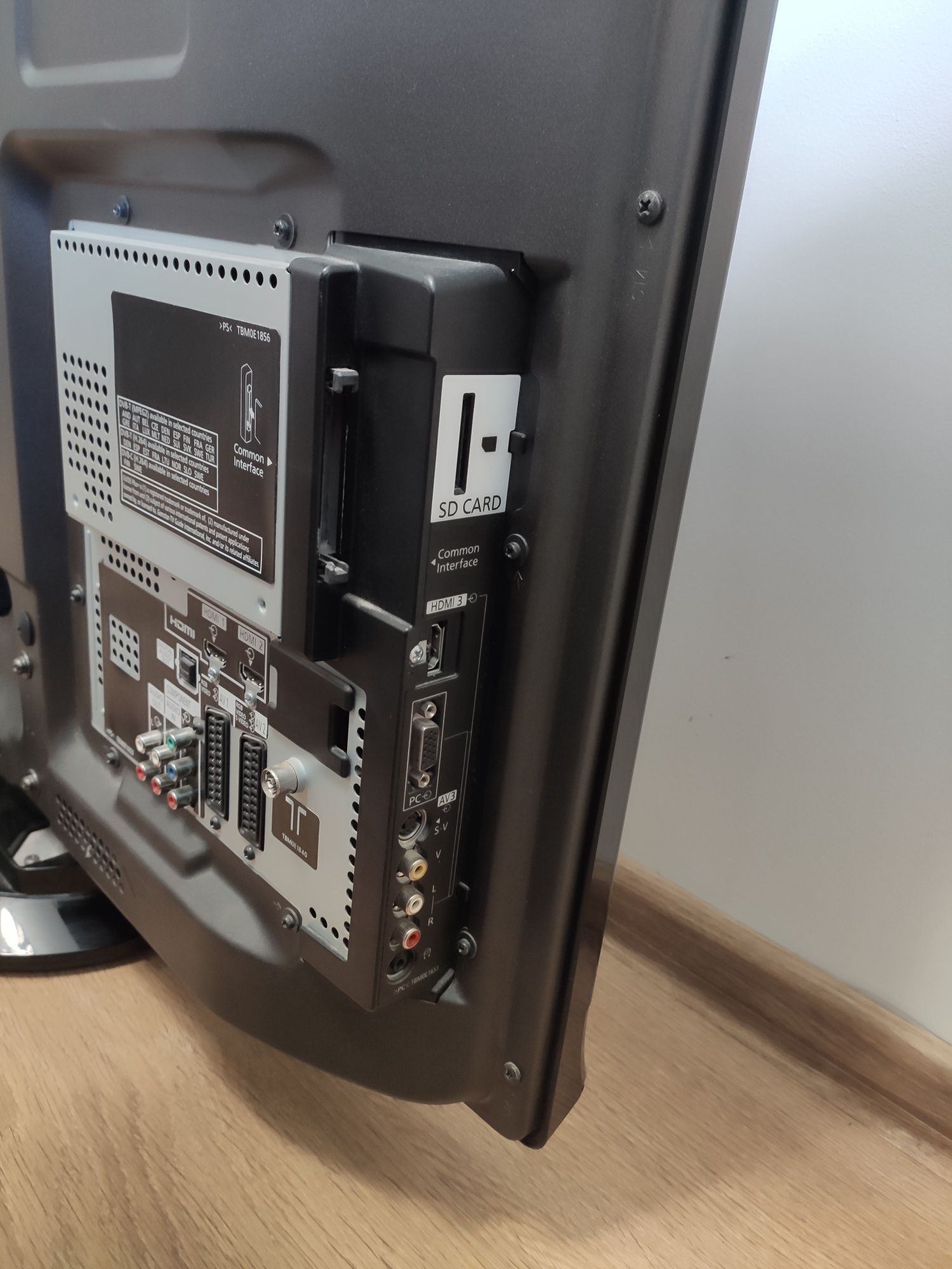 Telewizor Panasonic Viera TX-P42G10E  42 cale