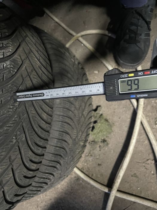 Felgi z oponami 5x110 et38 205/55/16 21rok