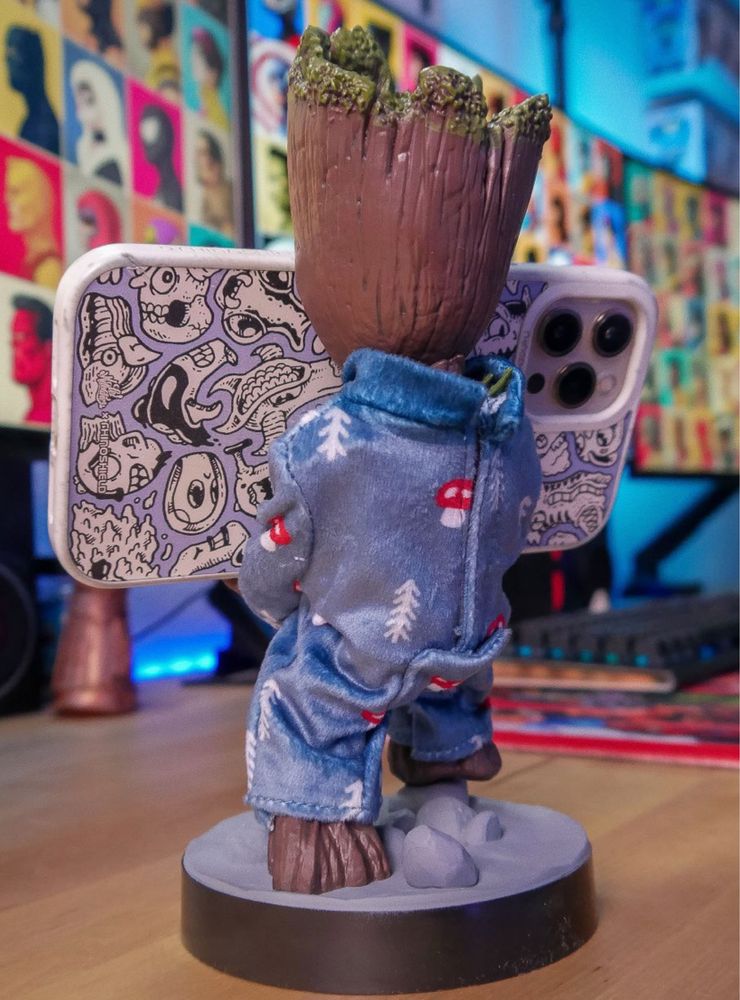НОВАЯ Подставка под джойстик, телефон Groot, Грут