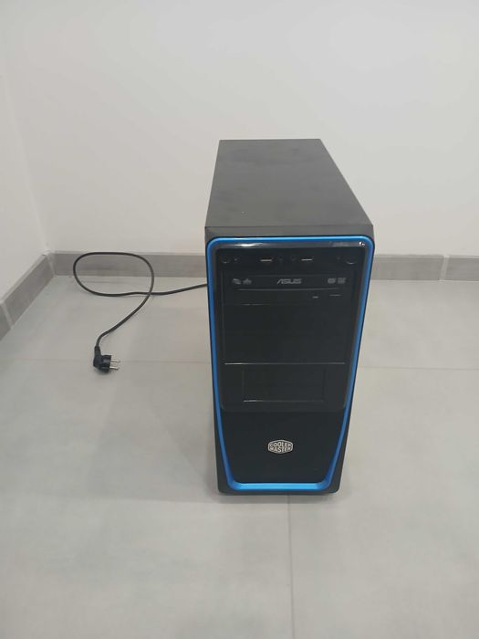 Komputer stacjonarny 4GB RAM 256 GB SSD GTX660 WIN10
