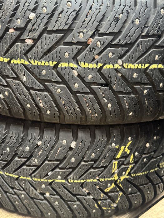 Nokian 225/60/17 шип