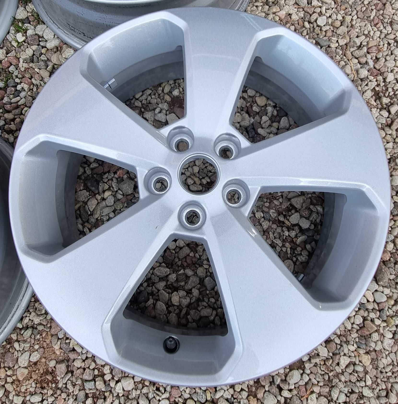 Alufelgi 17"  5x105 Opel Mokka Opel Astra