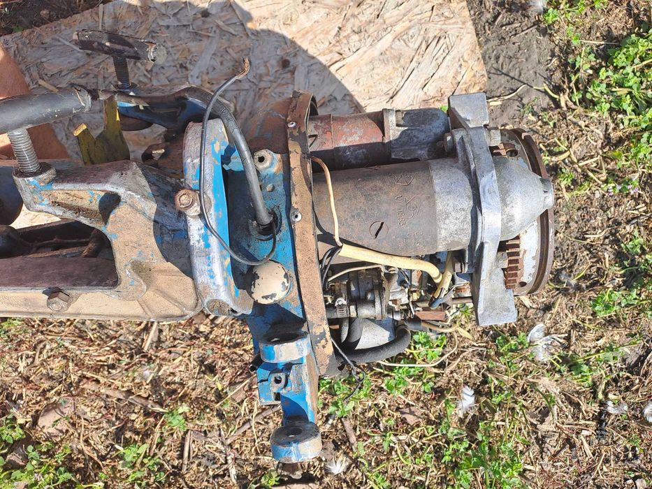 Разборка лодочный мотор Вихрь 25 сил