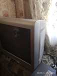 Телевизор Sony Kv-bz212.Не дорого. Рабочий. с пультом.паспортом.
